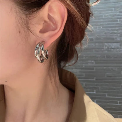 High quality elegant Round Silver and gold earrings