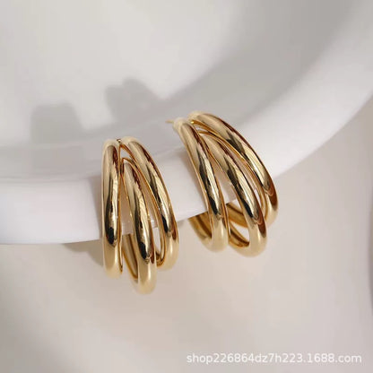 High quality elegant Round Silver and gold earrings